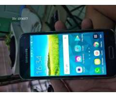 Samsung Galaxy S5 mini (negociables)
