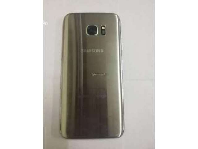 Vendo Samsung S7 egde Vendo Samsung S7 egde