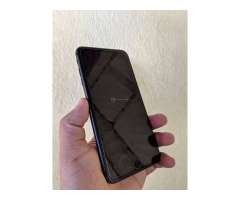 IPHONE 8 PLUS