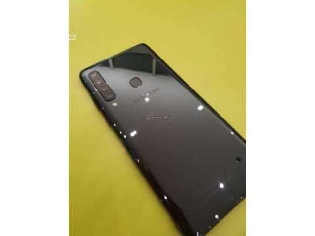 SAMSUNG A9 PRO 2018 IMPECABLE 128G INTERNO SAMSUNG A9 PRO 2018 IMPECABLE 128G INTERNO